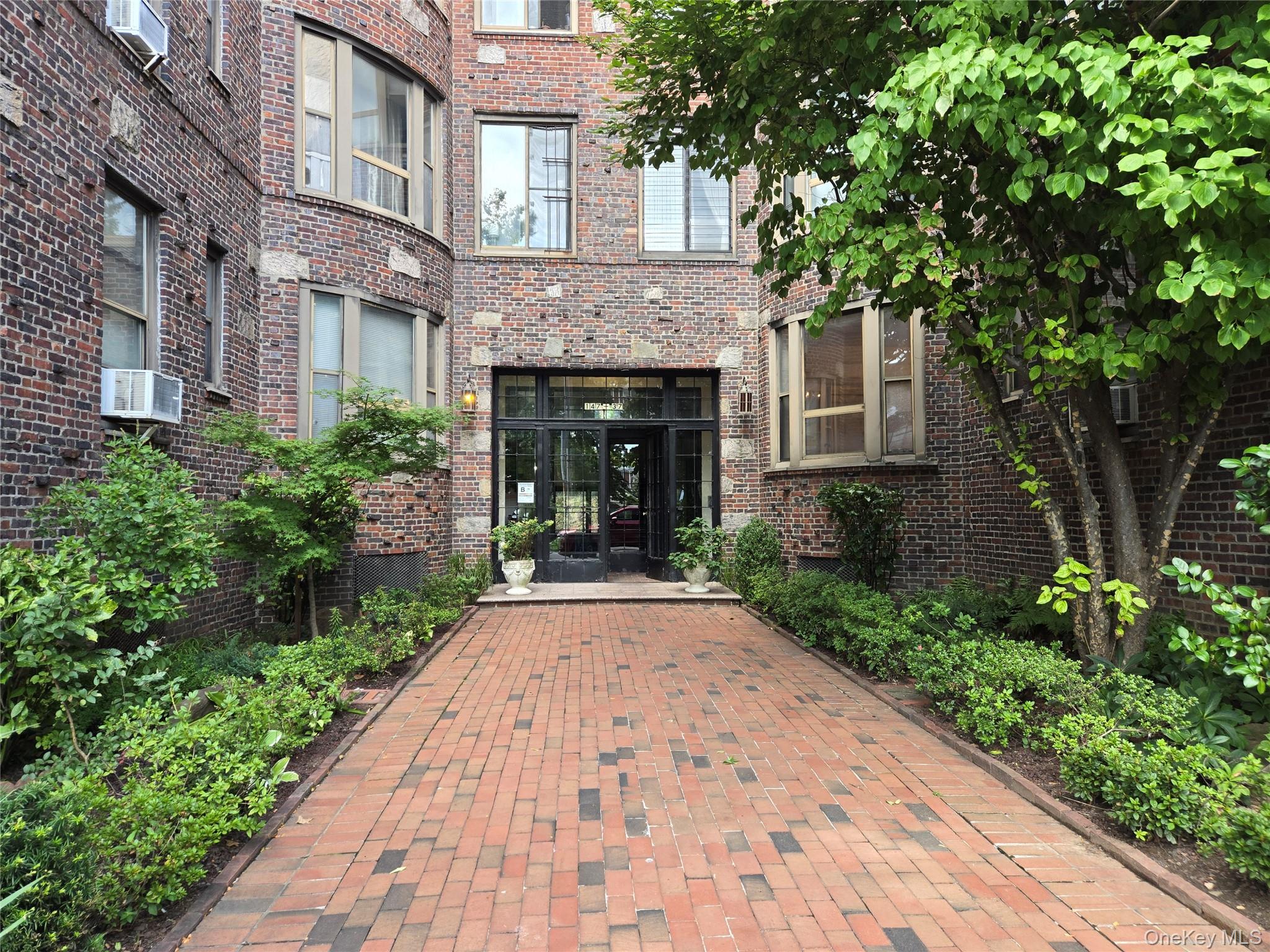 147-37 Beech Avenue, Apt 1-G, Flushing, NY 11355