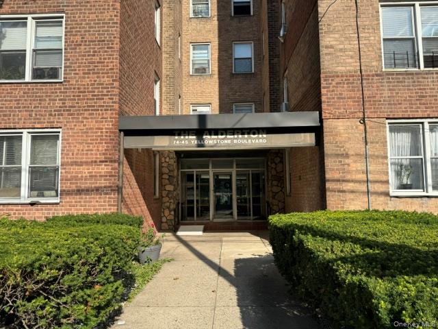 74-45 Yellowstone Boulevard, Apt 5-E, Rego Park, NY 11374