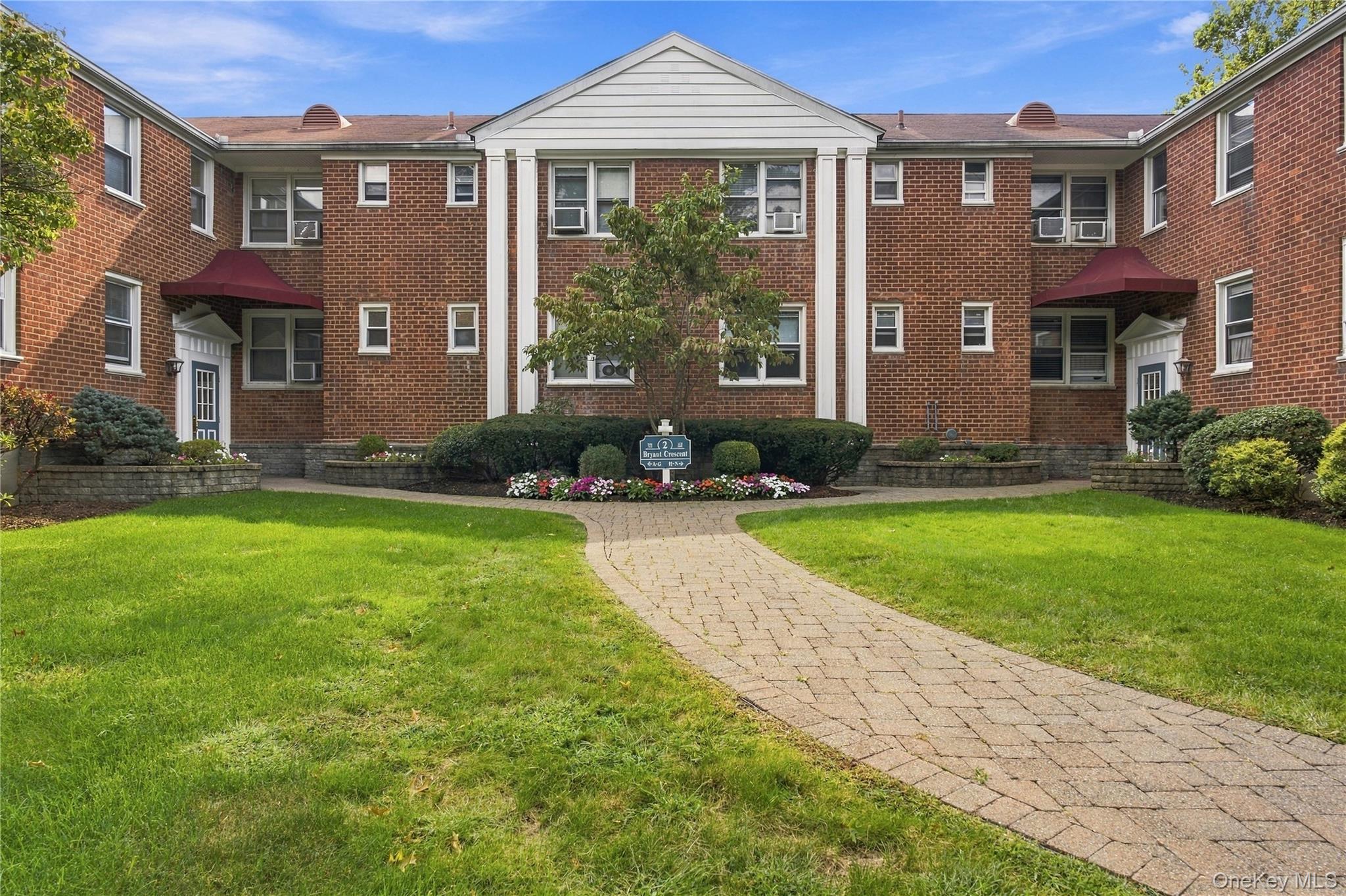2 Bryant Crescent, Apt 1-N, White Plains, NY 10605