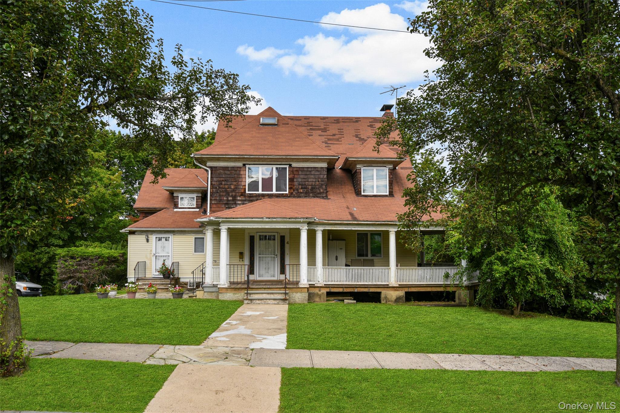 4 Ridgeview Avenue, White Plains, NY 10606