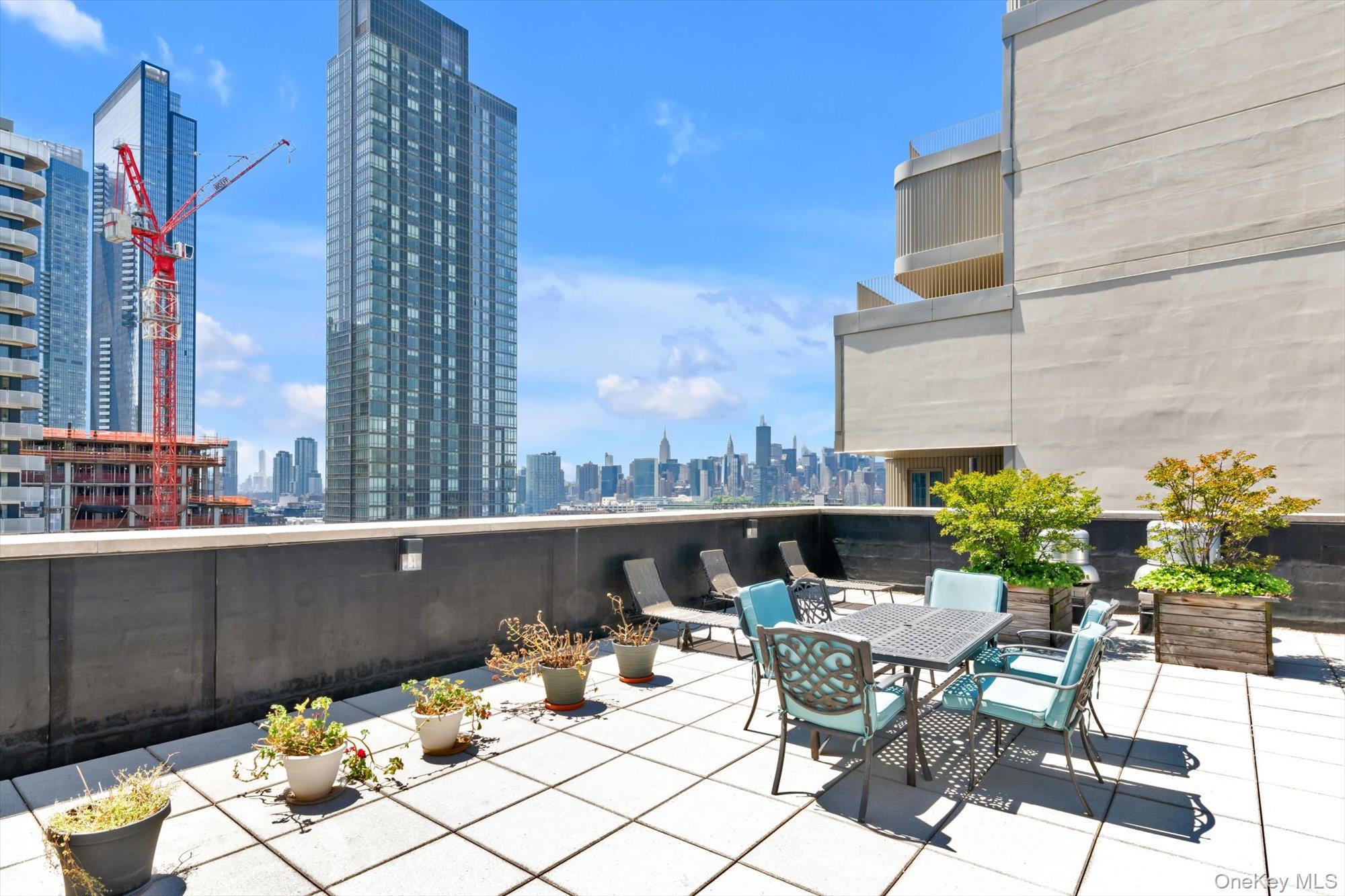24-15 Queens Plaza N, Apt 6-B, Long Island City, NY 11101