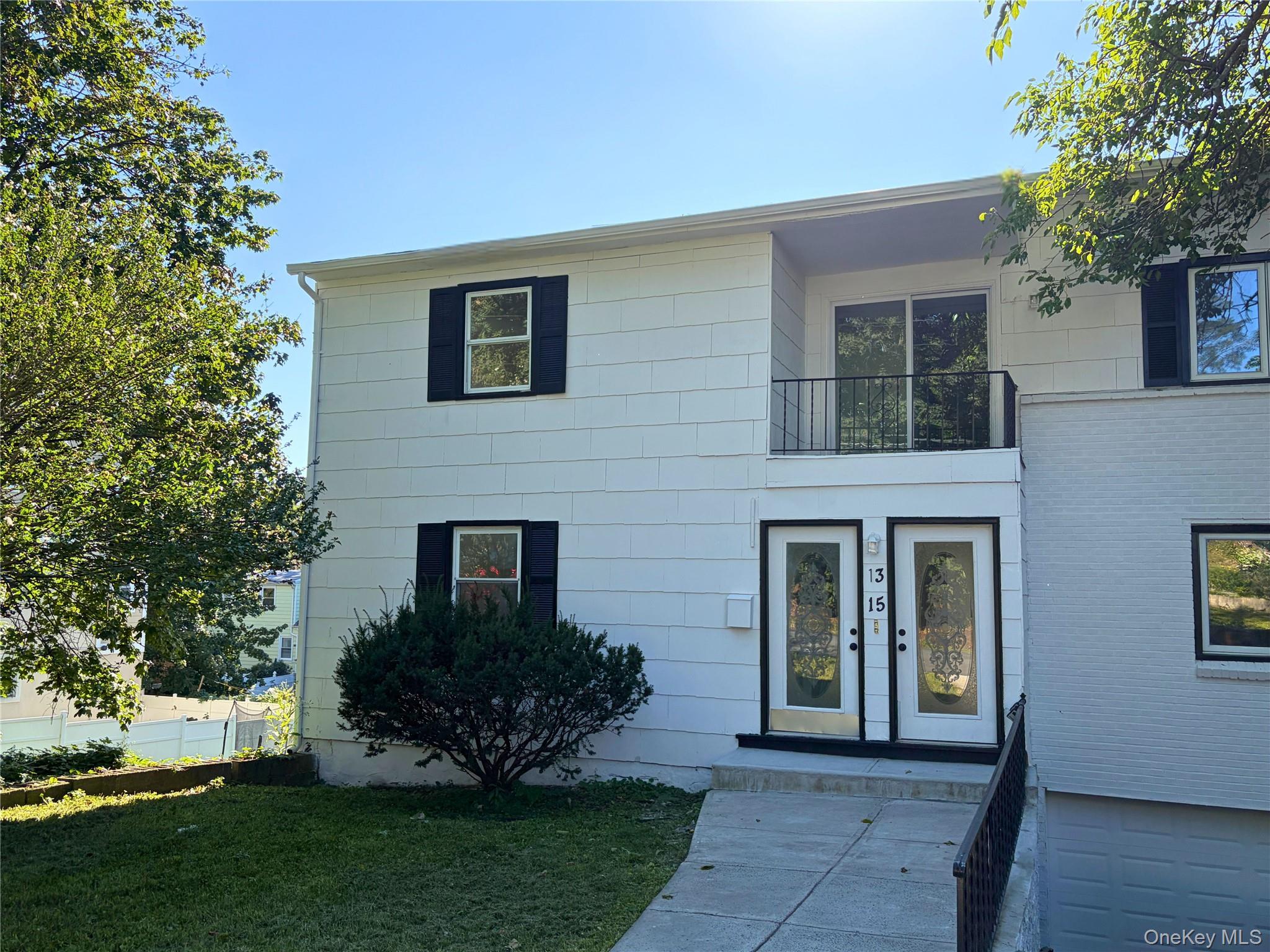 13 Woodrow Avenue, Apt 2, Yonkers, NY 10710
