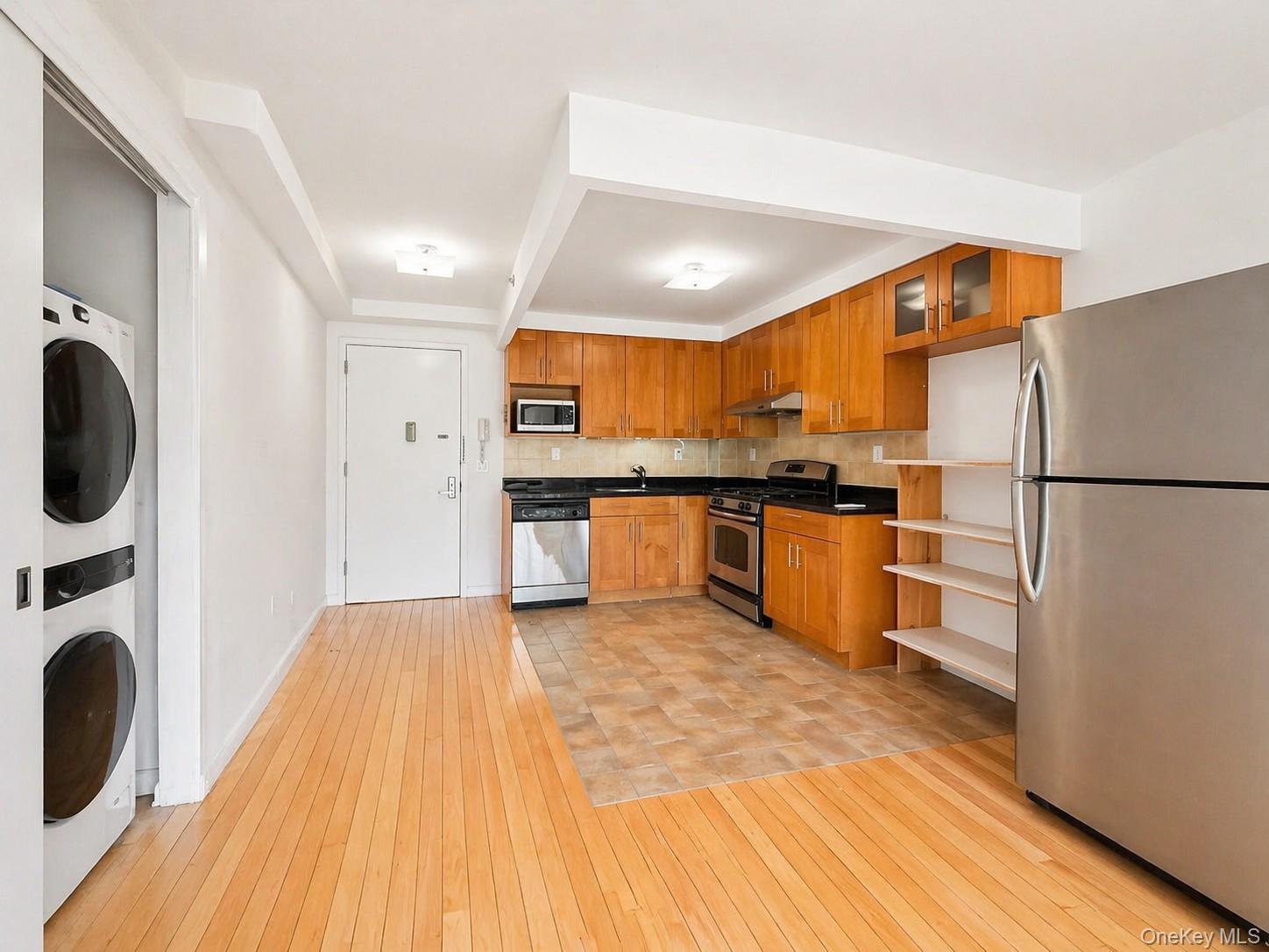 93-05 37th Avenue, Apt 2-B, Jackson Heights, NY 11372