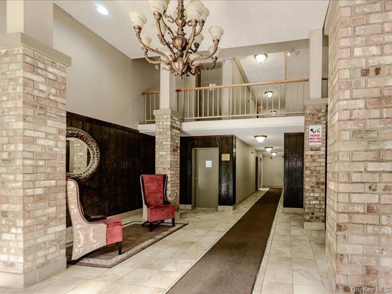 687 Bronx River Road, Apt 1-D, Yonkers, NY 10704