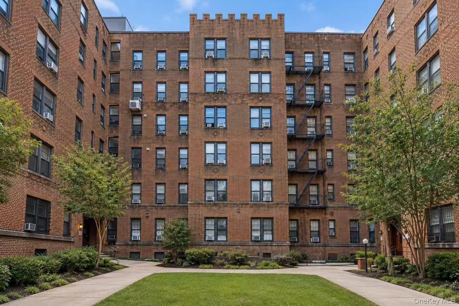 4220 Kissena Boulevard, Apt A10, Flushing, NY 11355