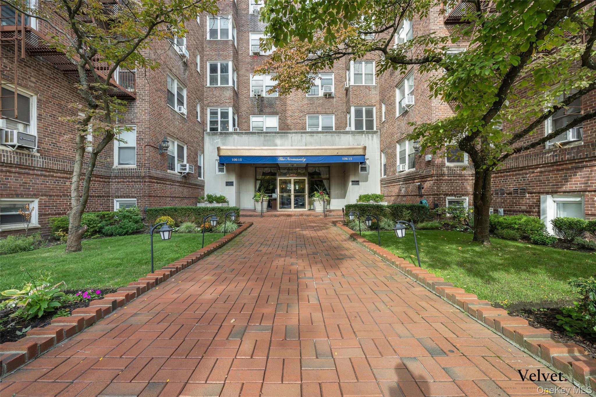 106-15 Queens, Apt 2-H, Forest Hills, NY 11375