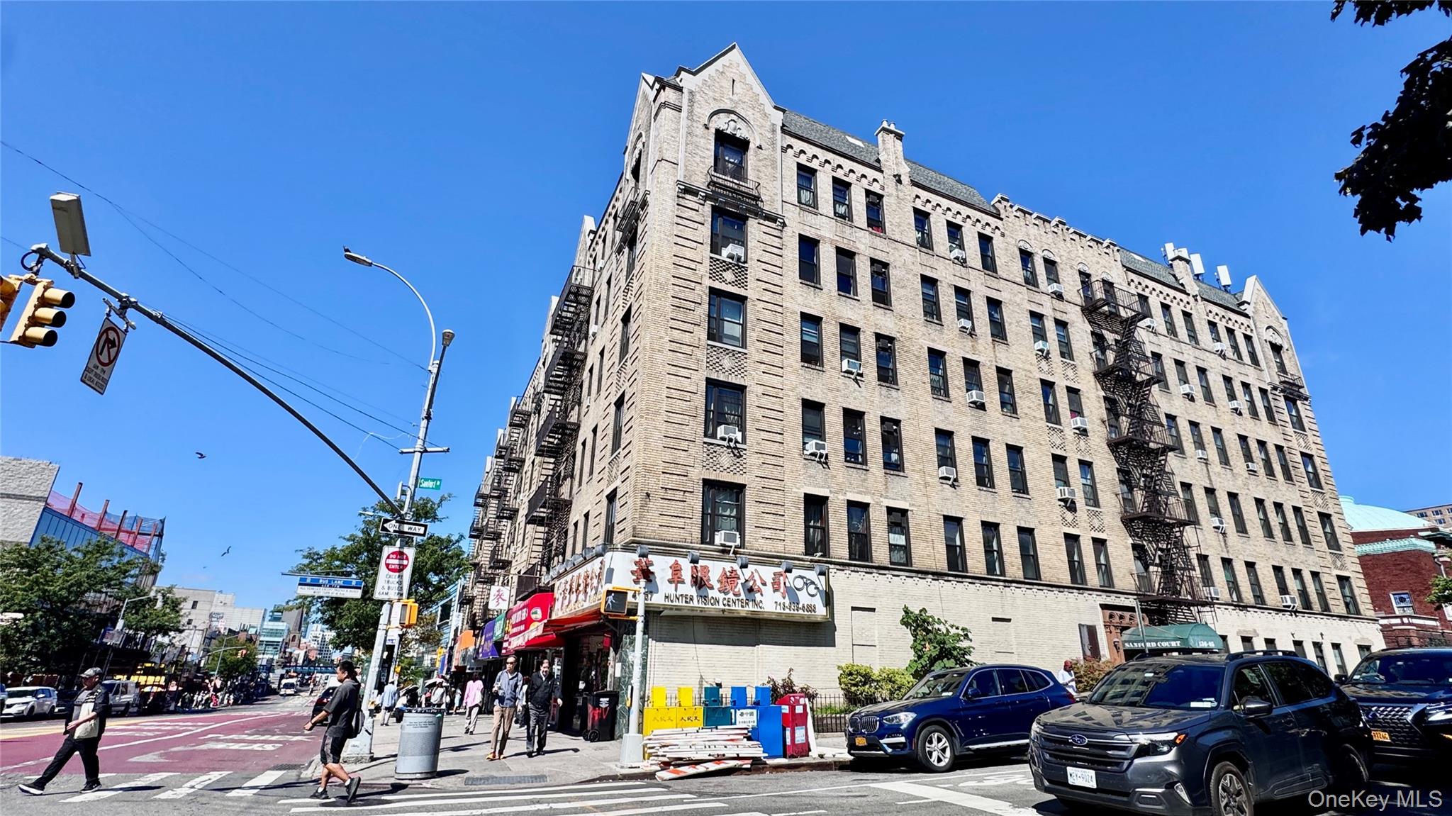 136-05 Sanford Avenue, Apt 4-A, Flushing, NY 11355