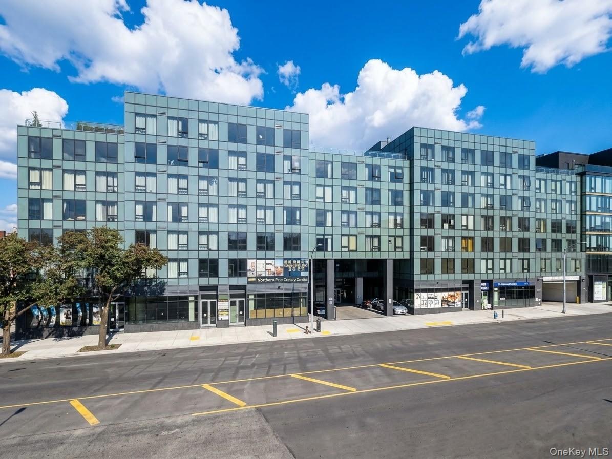 14449 S Northern Boulevard, Apt 412, Flushing, NY 11354