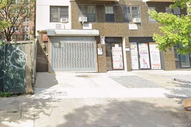 14477 Barclay Avenue, Apt P4, Flushing, NY 11355