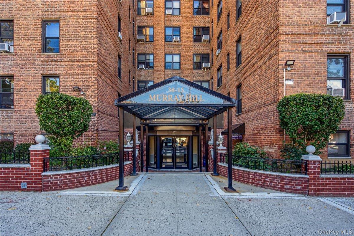 3815 149th Street, Apt 4-L, Flushing, NY 11354
