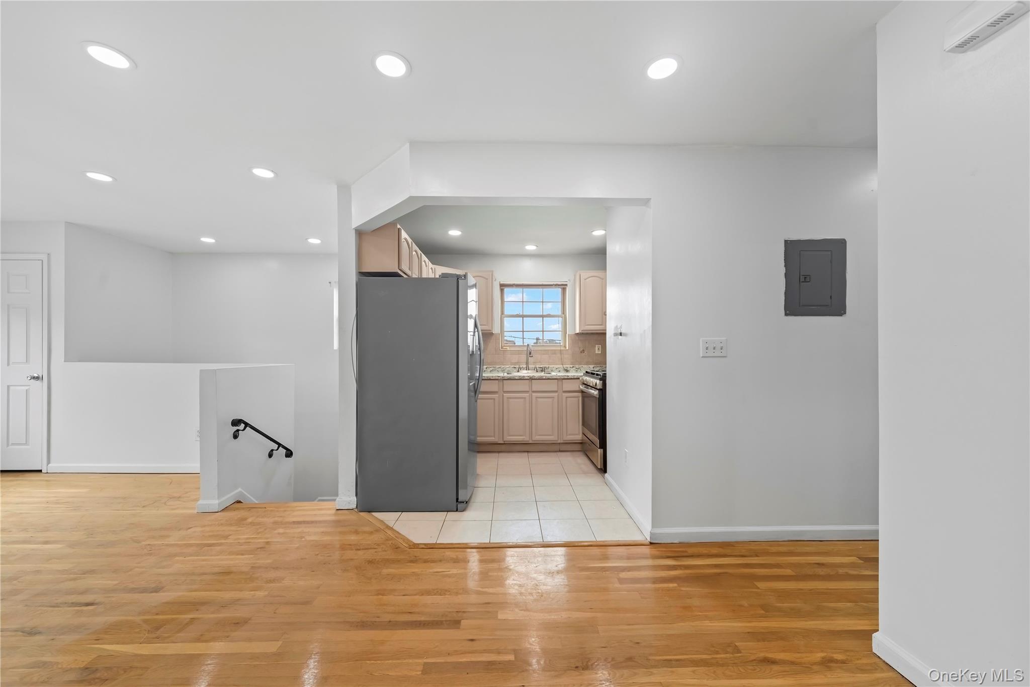 12689 Flatlands Avenue, photo 5