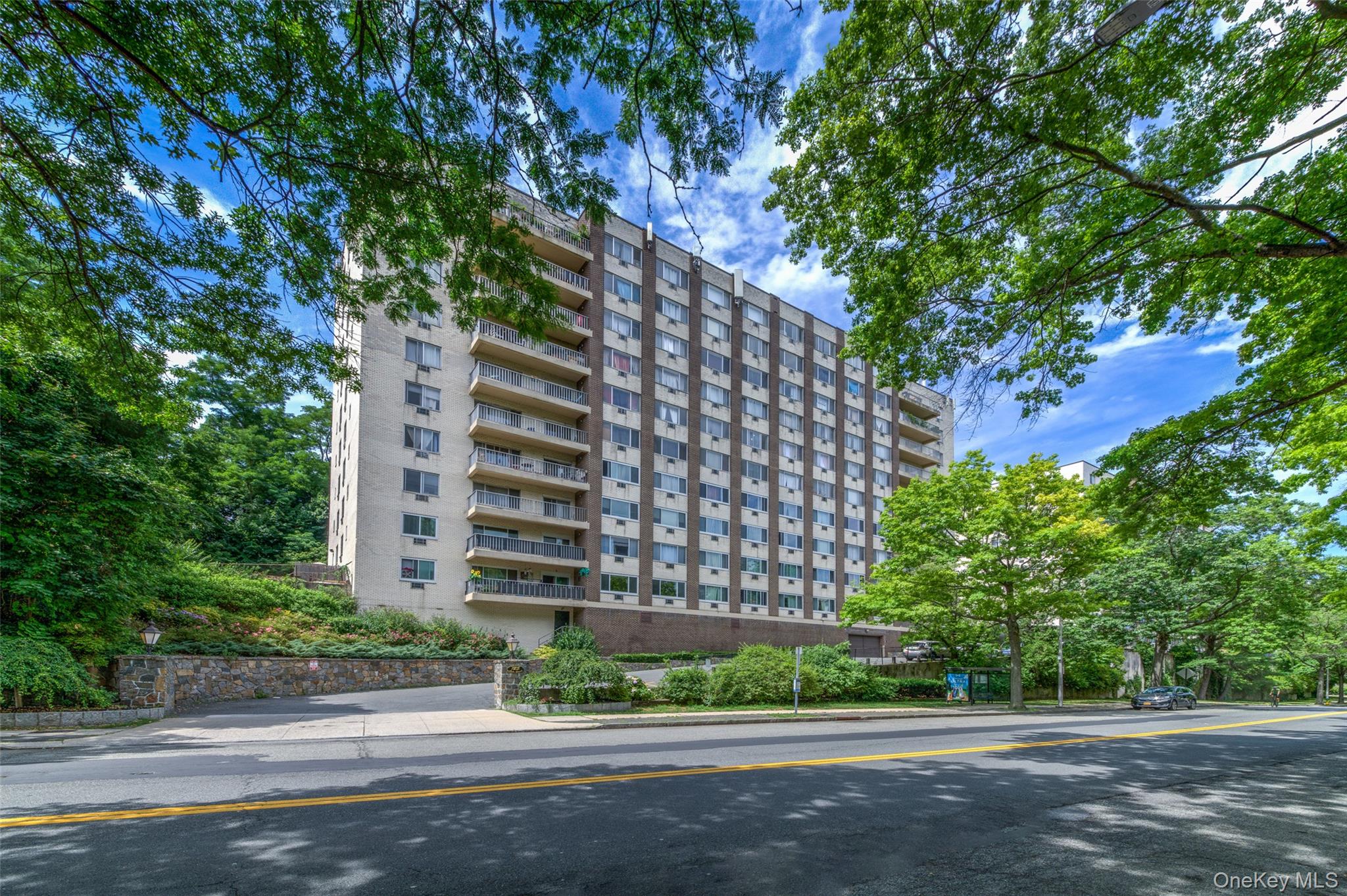 125 Lake Street, Apt 11-K North, White Plains, NY 10604