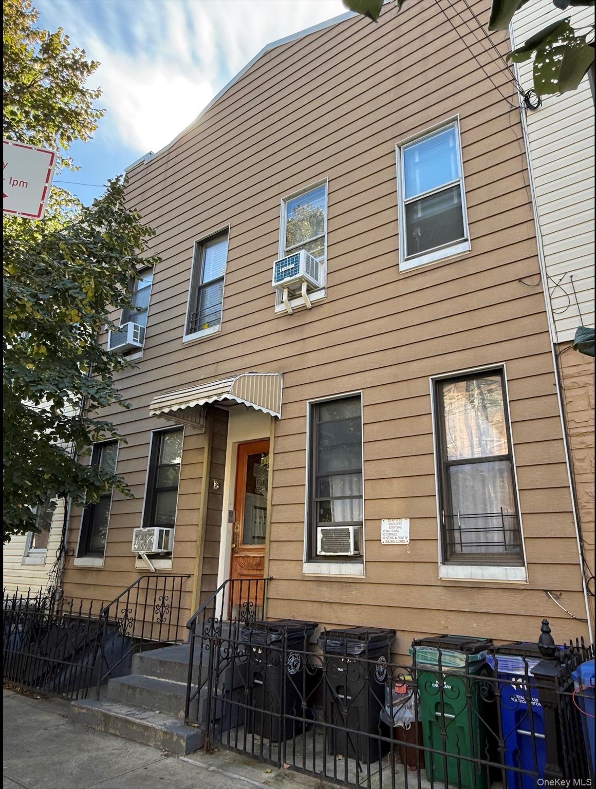 410 Onderdonk Avenue, Ridgewood, NY 11385