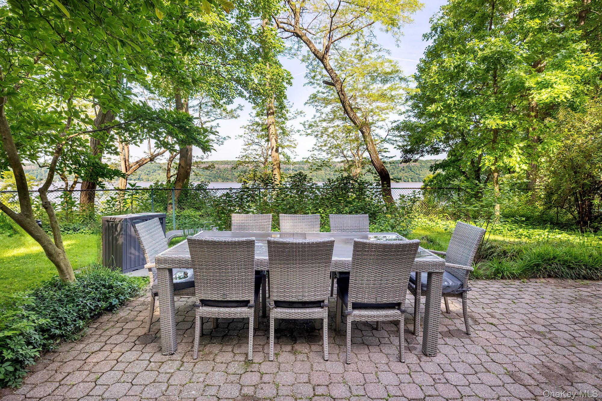 2727 Palisade Avenue 5-B Bronx, NY 10463