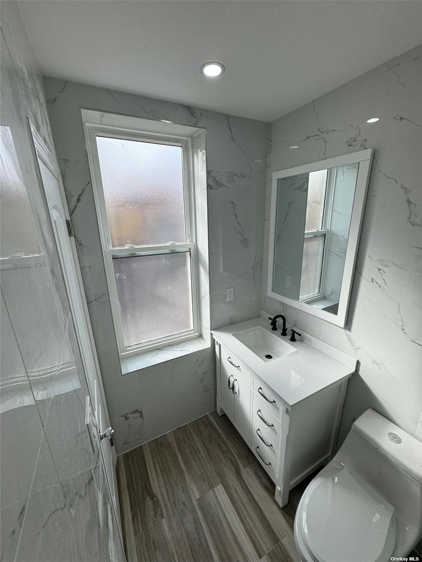 60-03 56th Road, photo 5